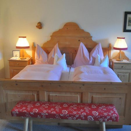 Romantikhotel Almtalhof Grünau im Almtal 객실 사진